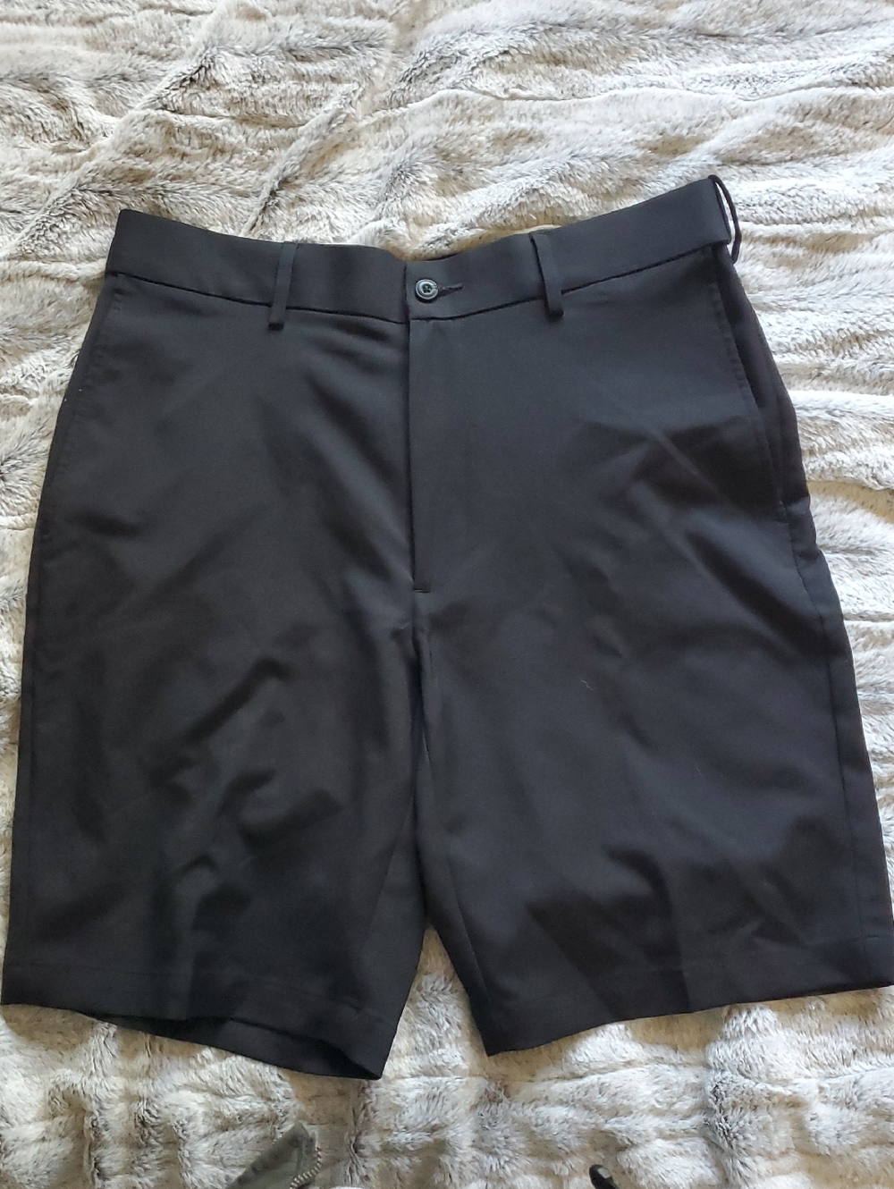 Grand Slam Men's Black Flat-Front Golf Shorts - Picture 2 of 7